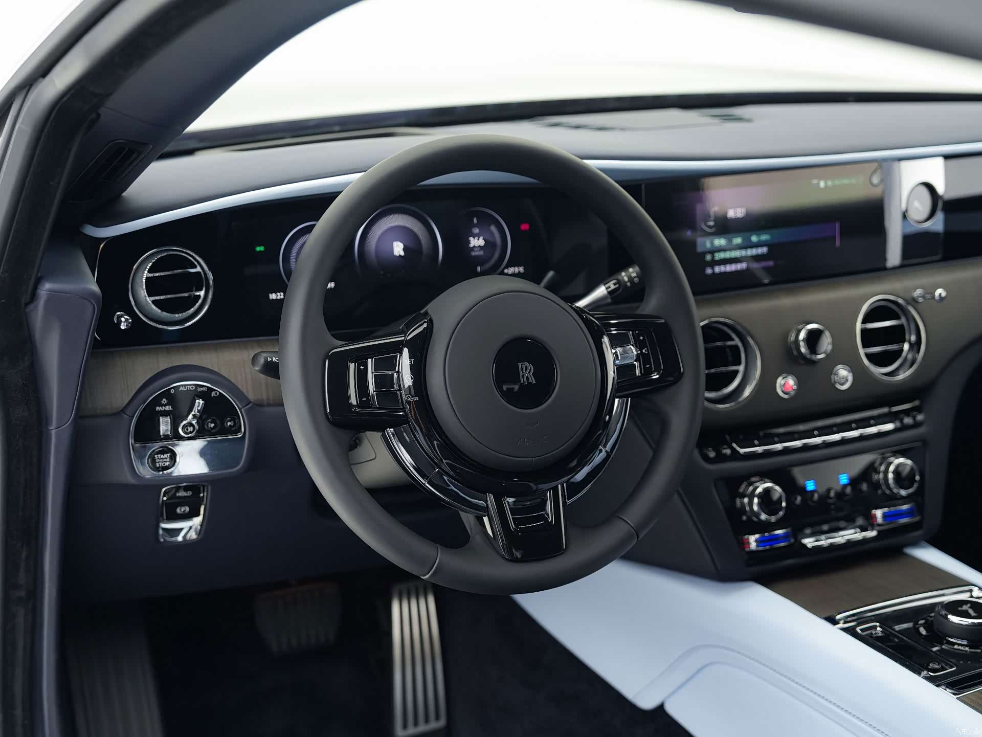 Rolls-Royce Spectre, 2026 20