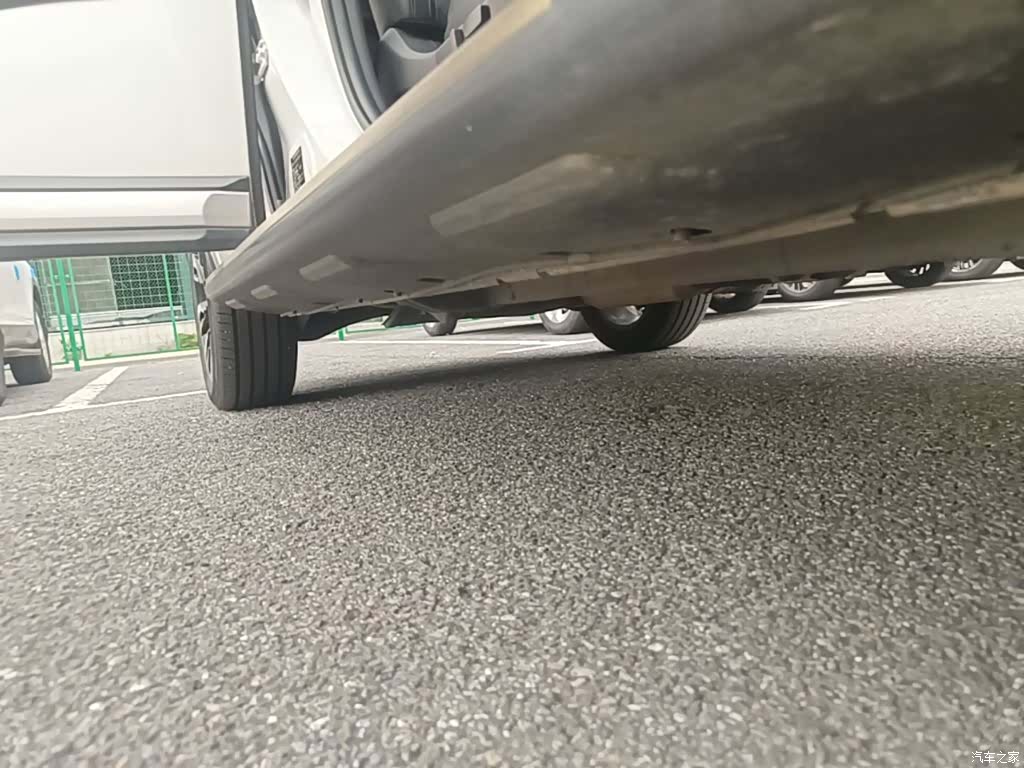 Mitsubishi Outlander, 2019 21