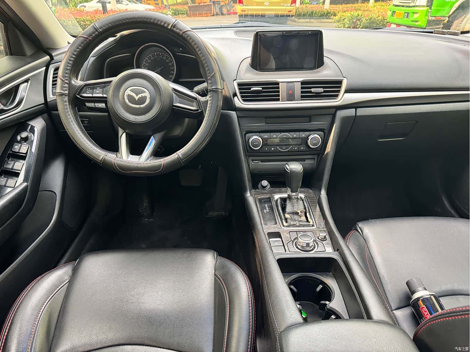 Mazda Mazda3, 2016 9