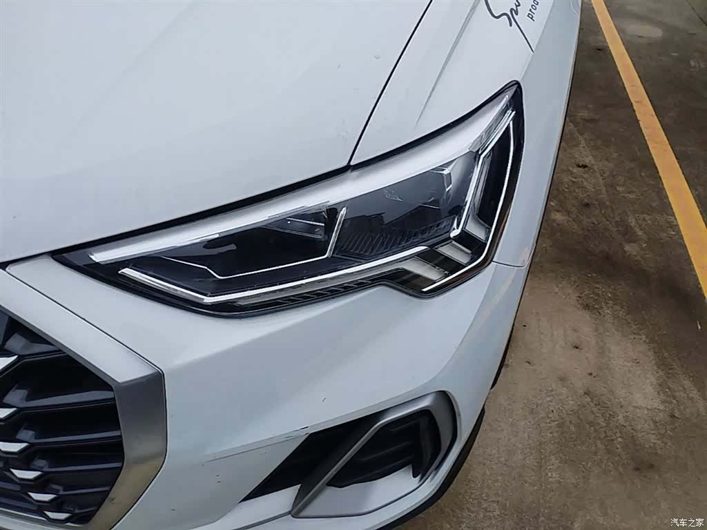 Audi Q3, 2020 24