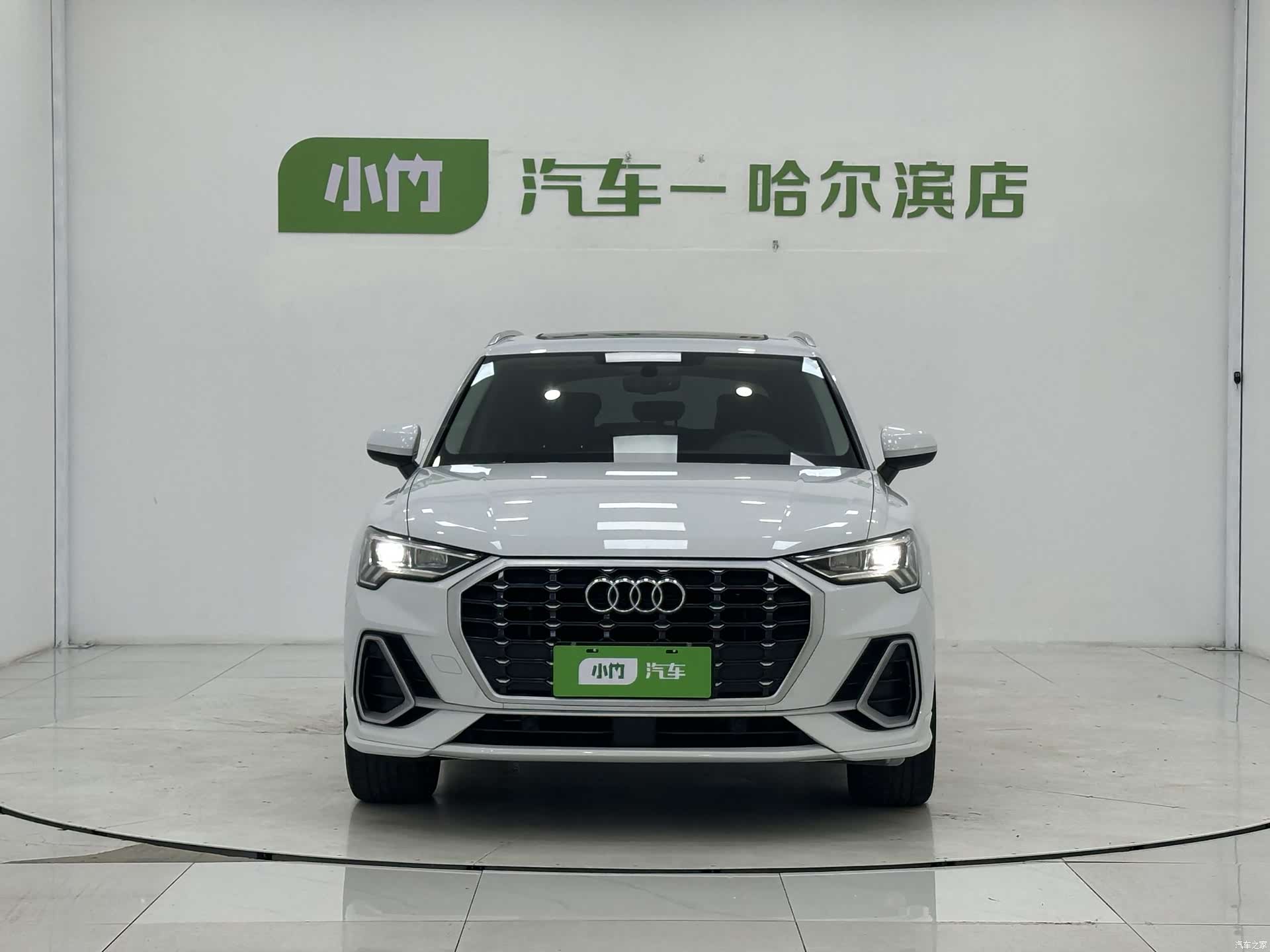 Audi Q3, 2022 2