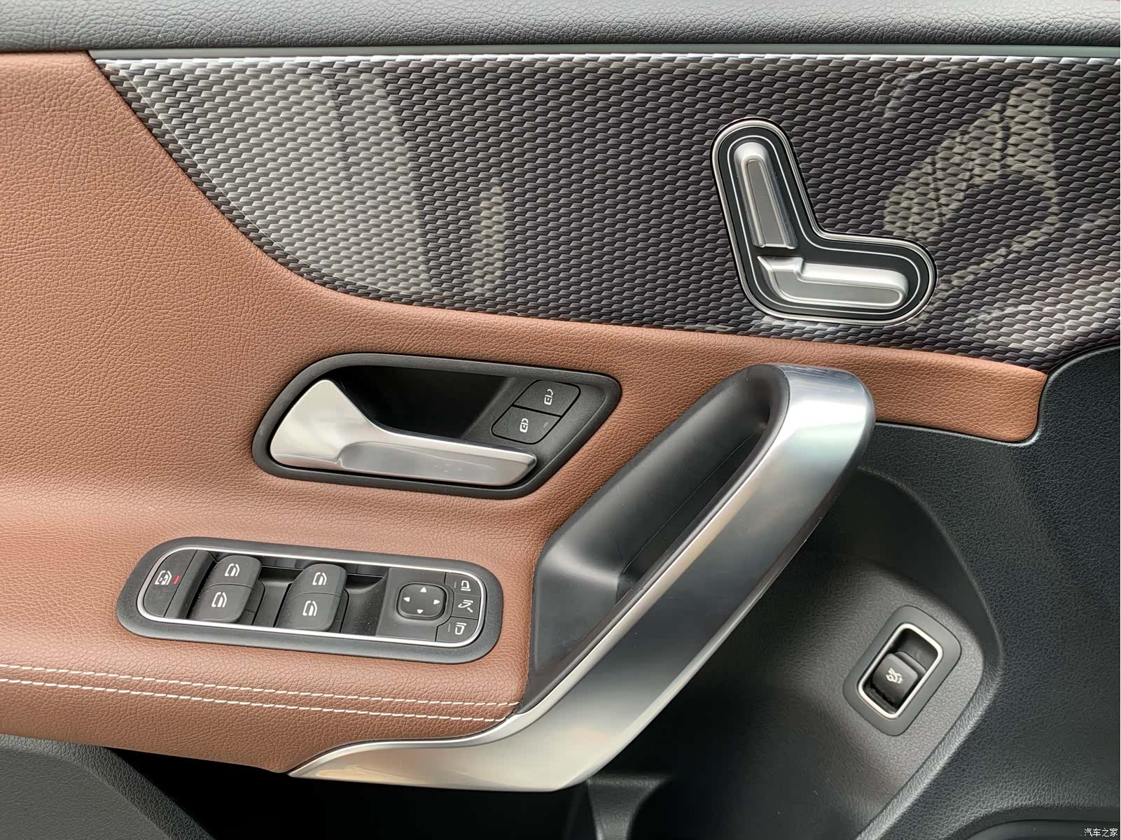 Mercedes-Benz A-Class, 2021 15