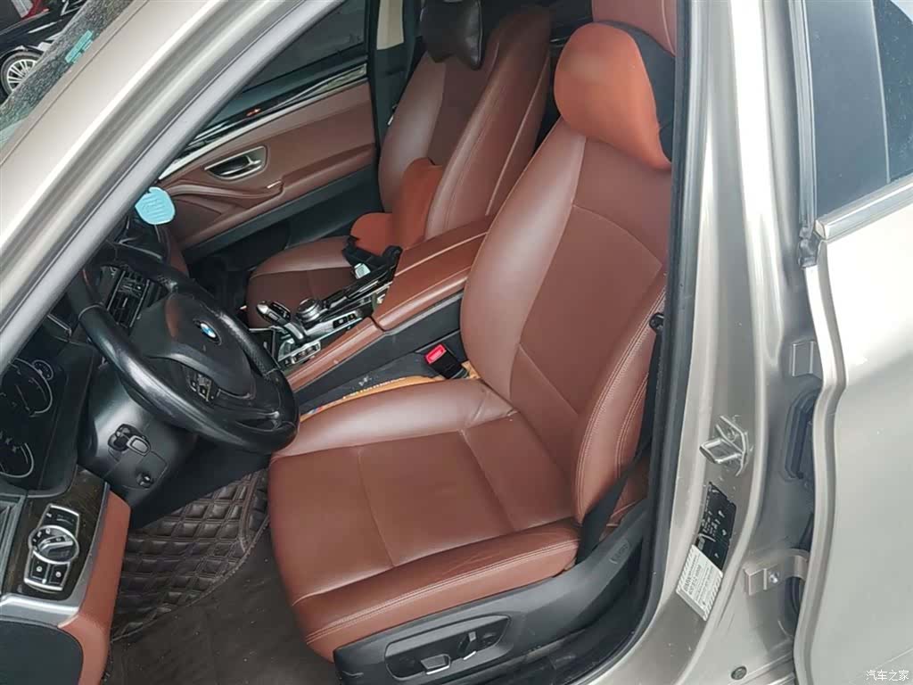 BMW 5 Series, 2016 14