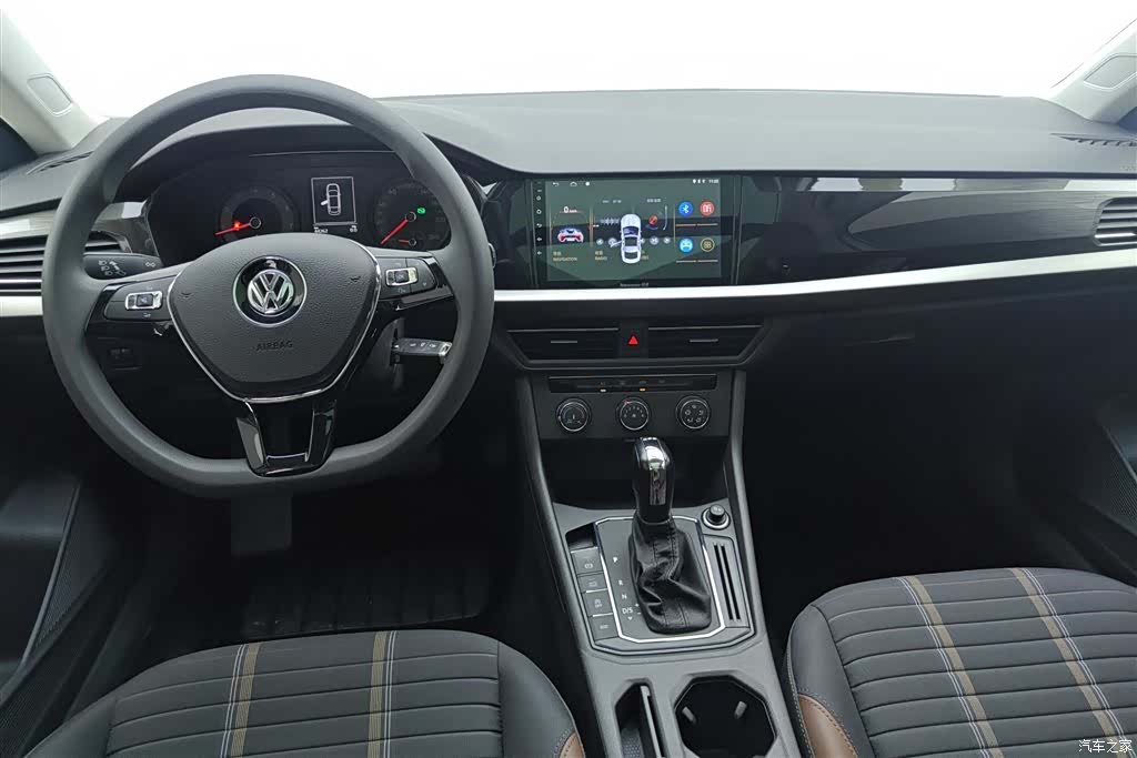 Volkswagen Lavida, 2019 12