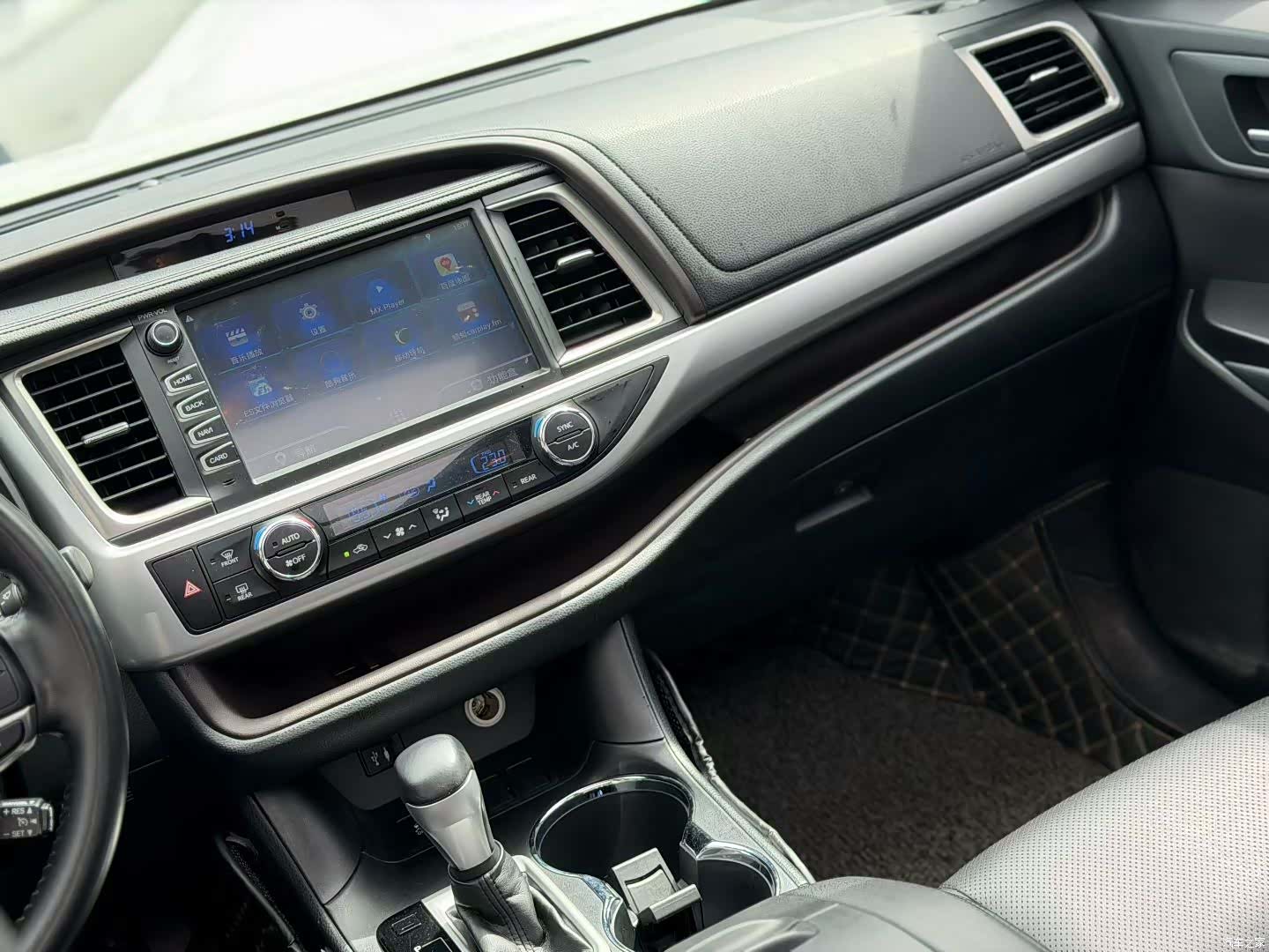 Toyota Highlander, 2017 все фото