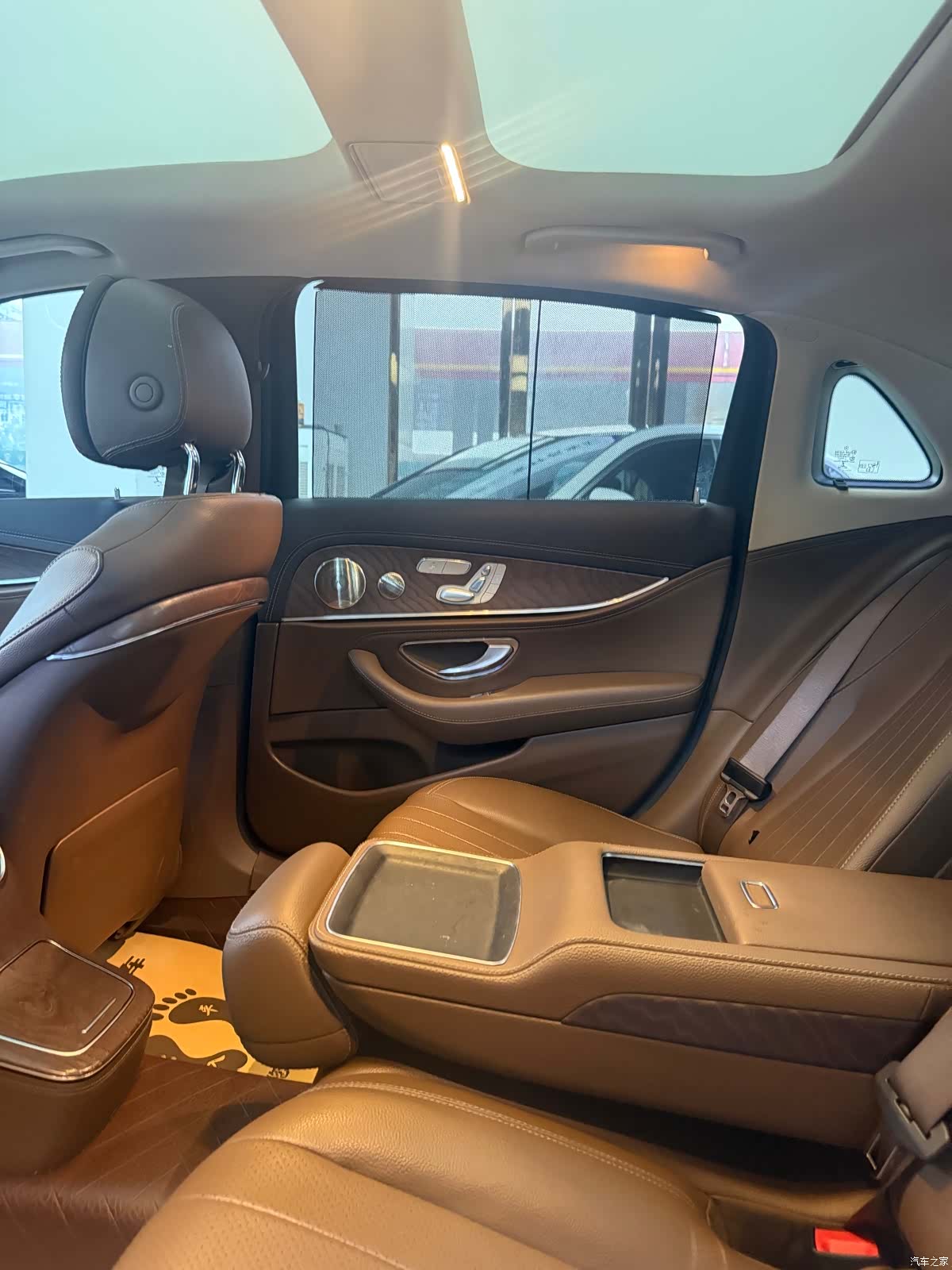 Mercedes-Benz E-Class, 2021 9