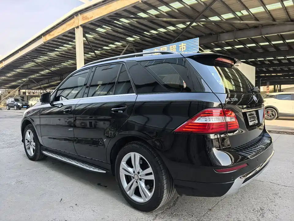 Mercedes-Benz M class