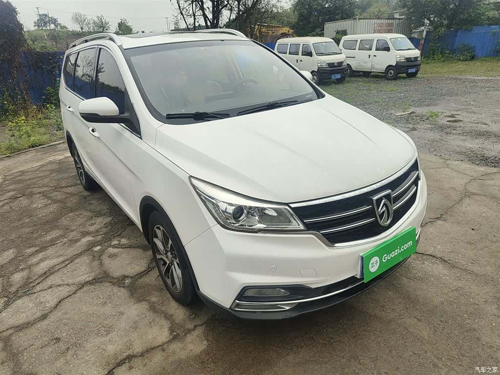 Wuling 730, 2018 23
