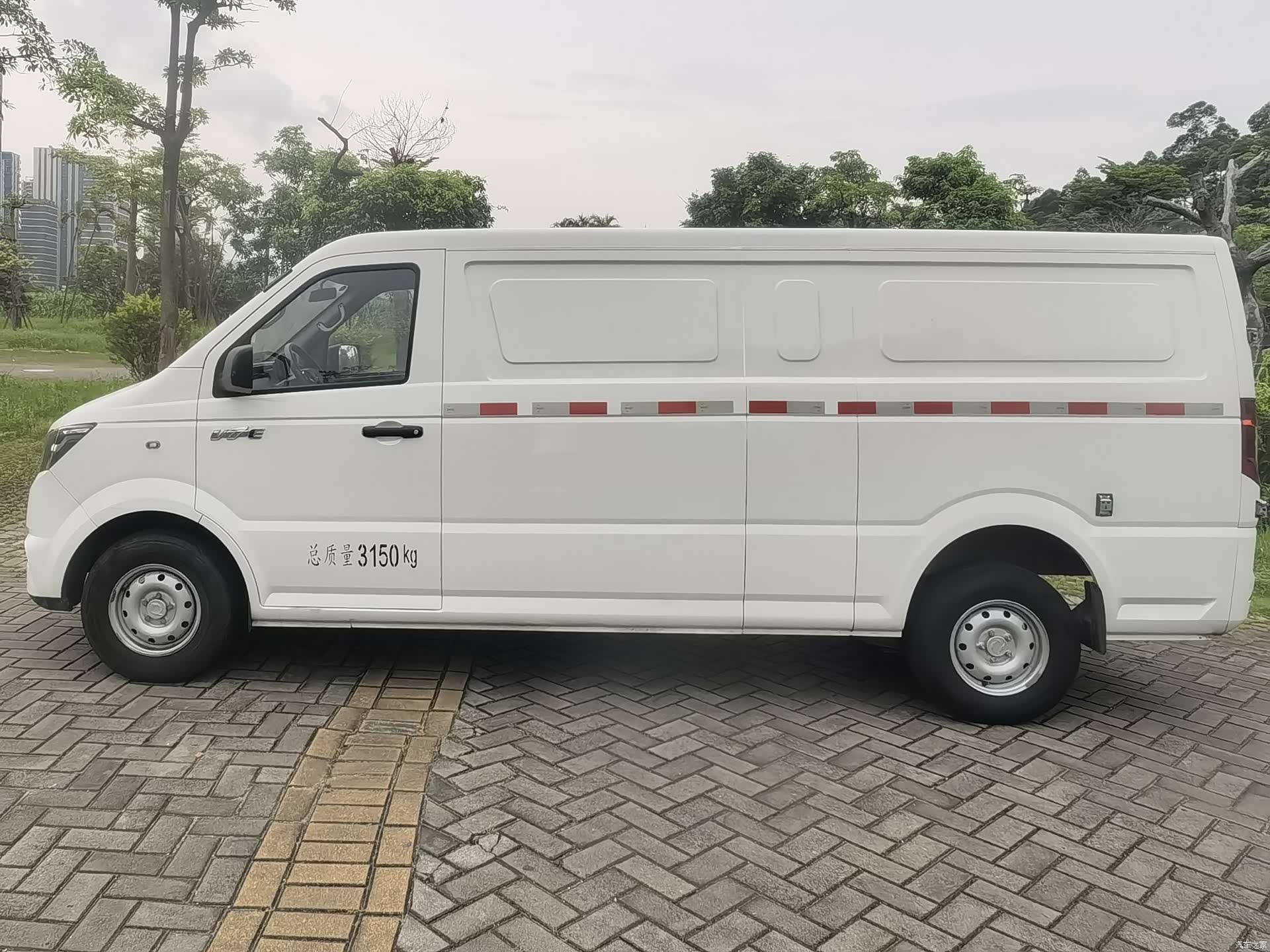 DongFeng EM27, 2025 все фото