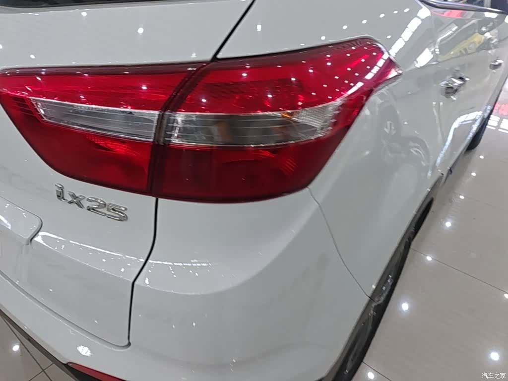Hyundai ix25, 2016 8