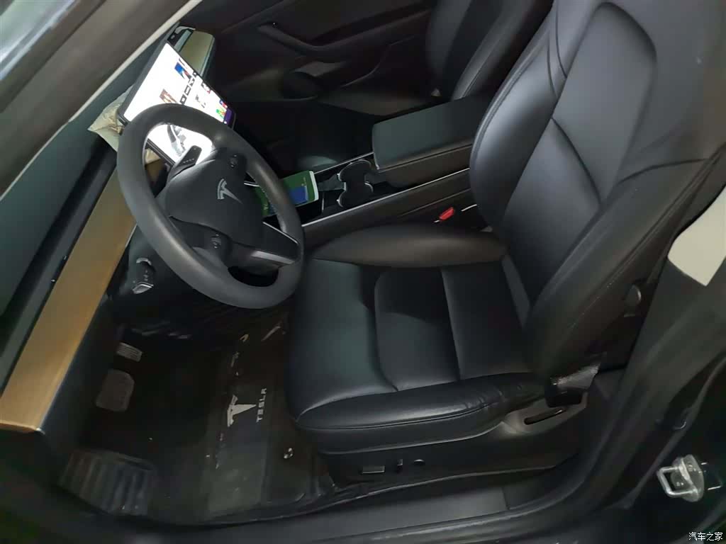 Tesla Model 3, 2020 8