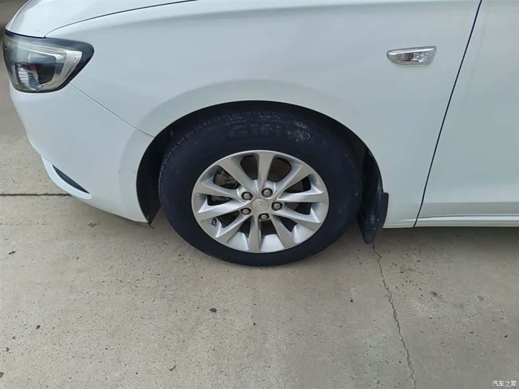 Buick V, 2018 23
