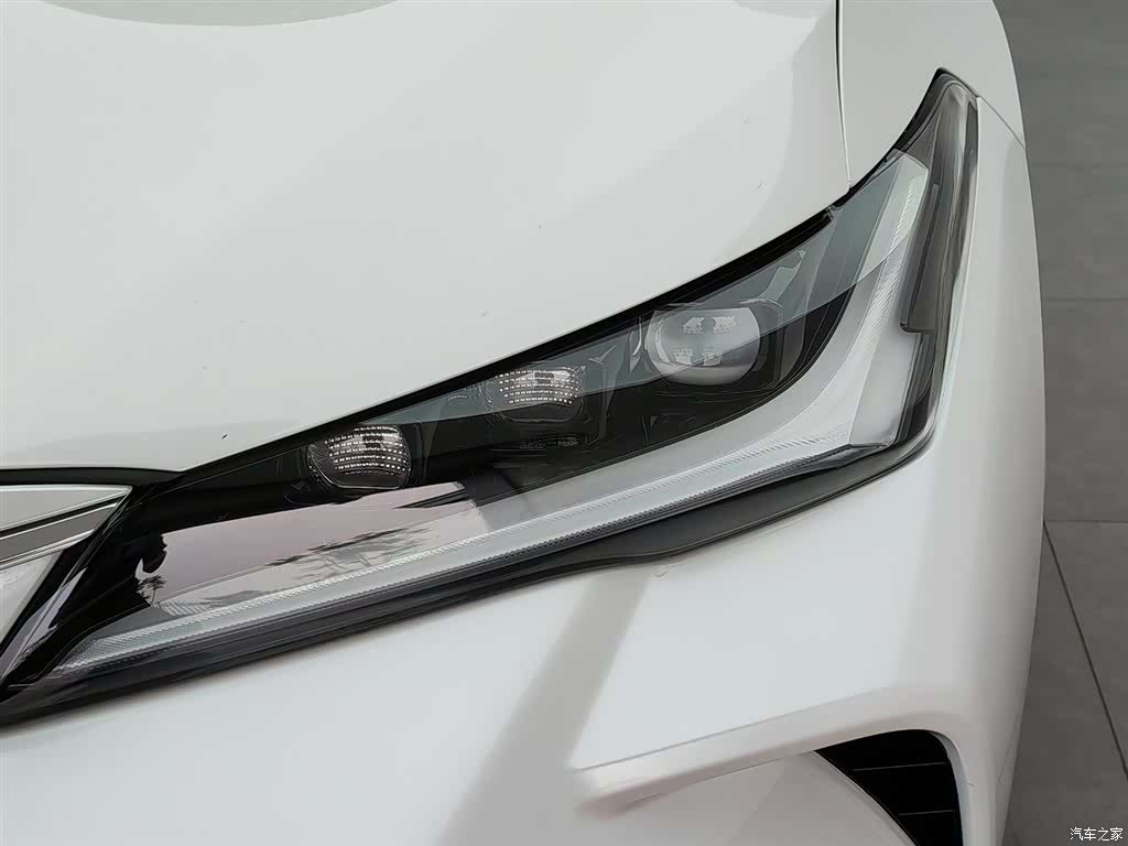 Toyota Avalon, 2024 7