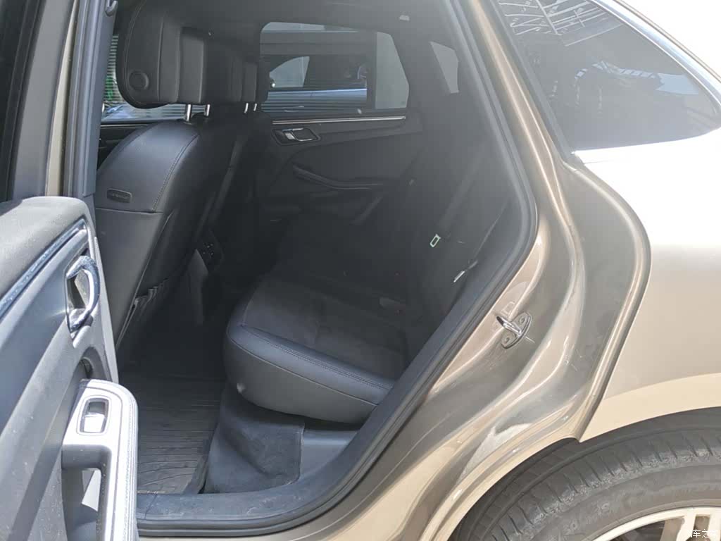Porsche Macan, 2015 17