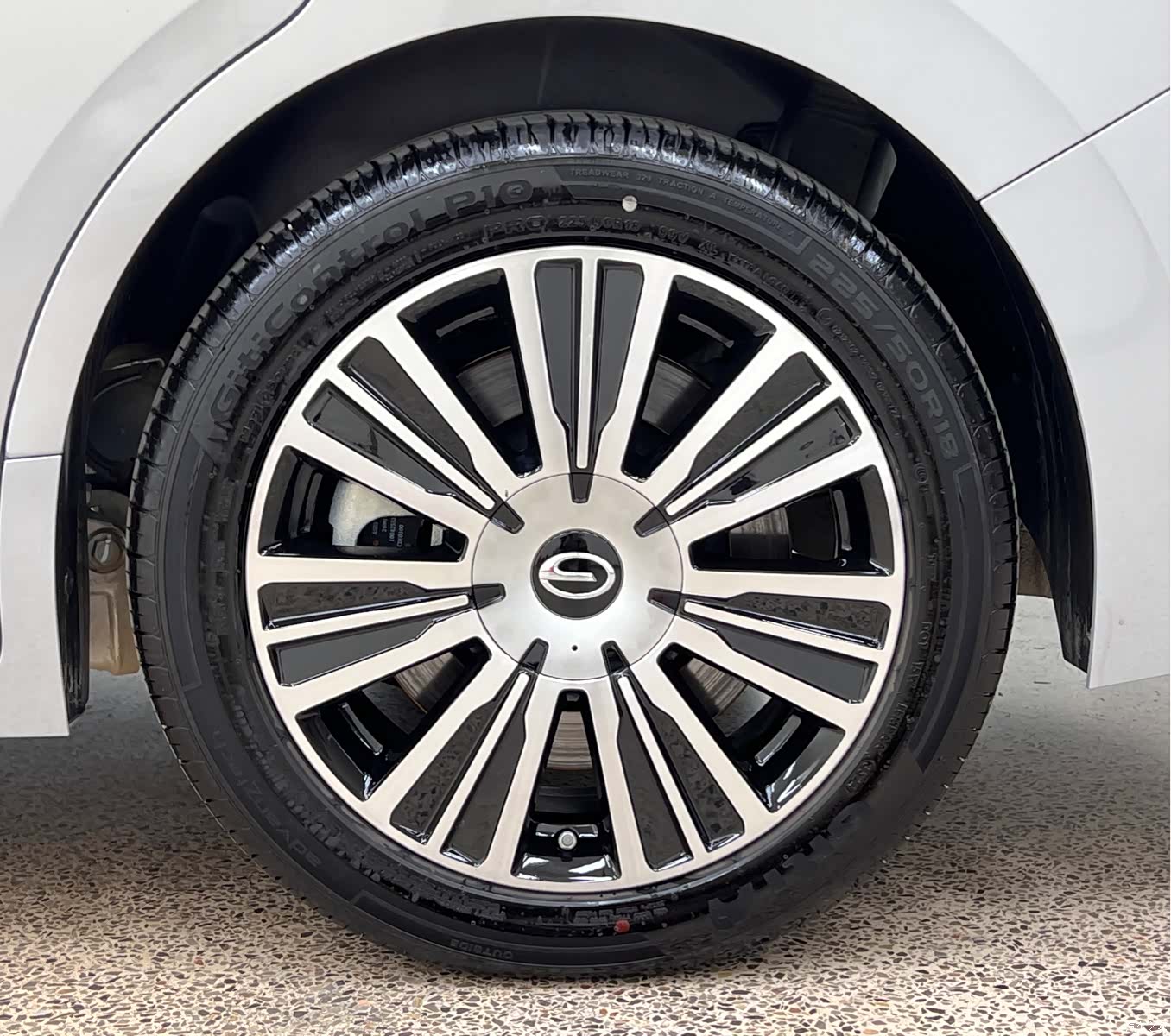 Trumpchi E8, 2024 9
