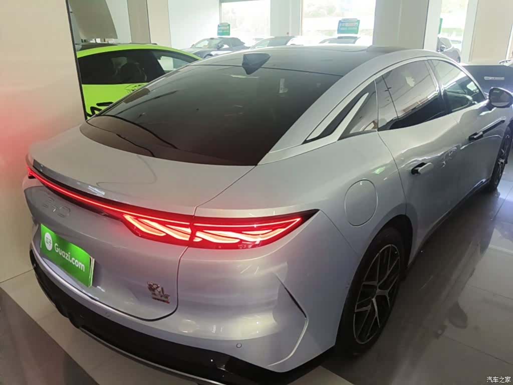 BYD Han, 2025 7