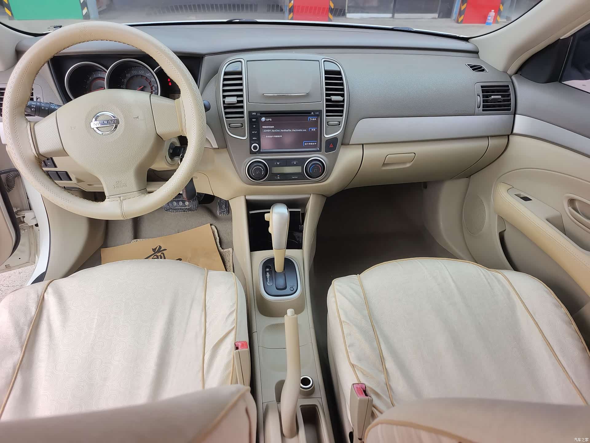 Nissan Sylphy, 2012 7