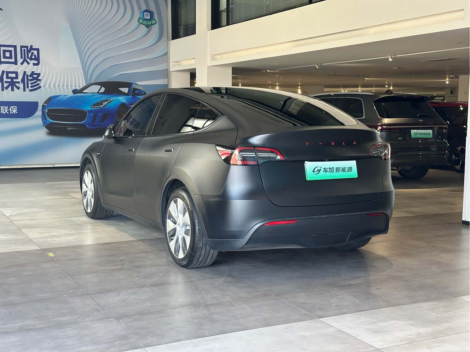 Tesla Model Y, 2023 7