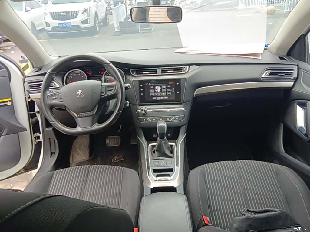 Peugeot 408, 2016 10