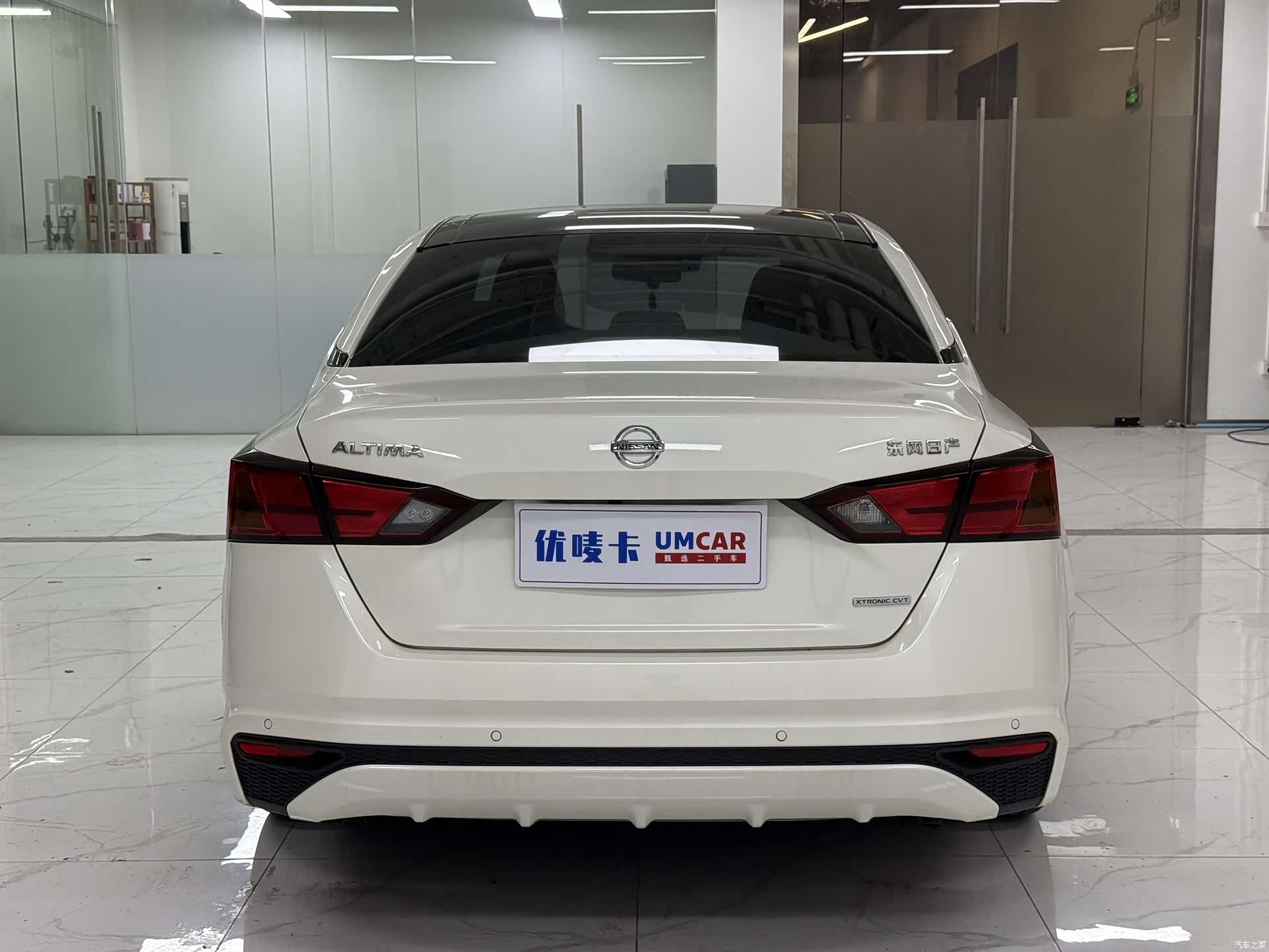 Nissan Teana, 2022 все фото
