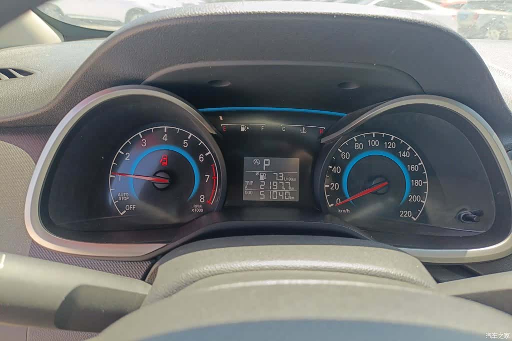 Chevrolet 320, 2018 14