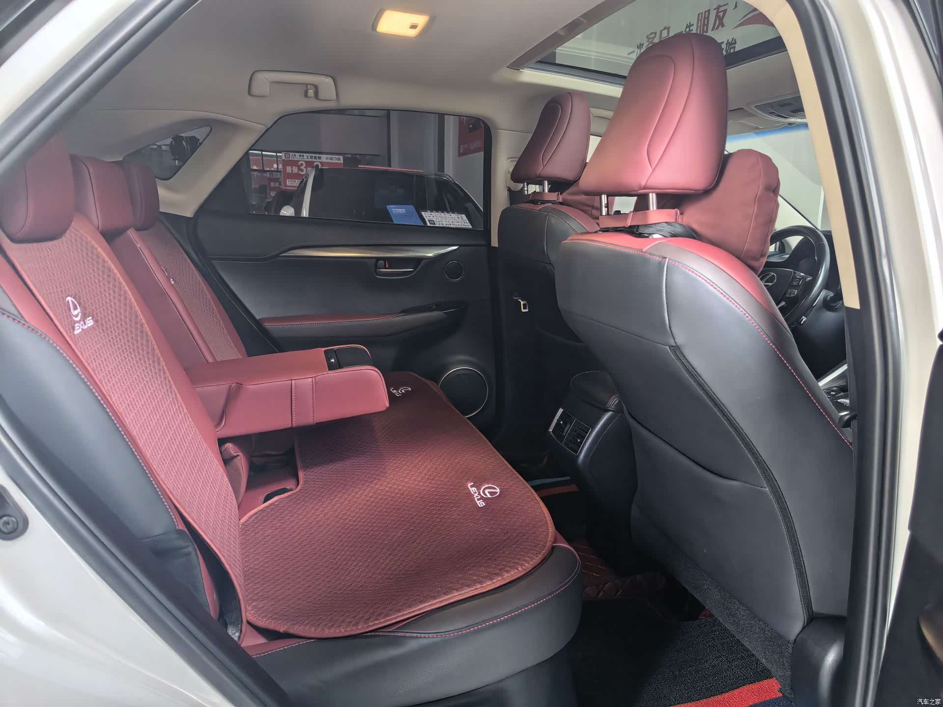 Lexus NX, 2018 10