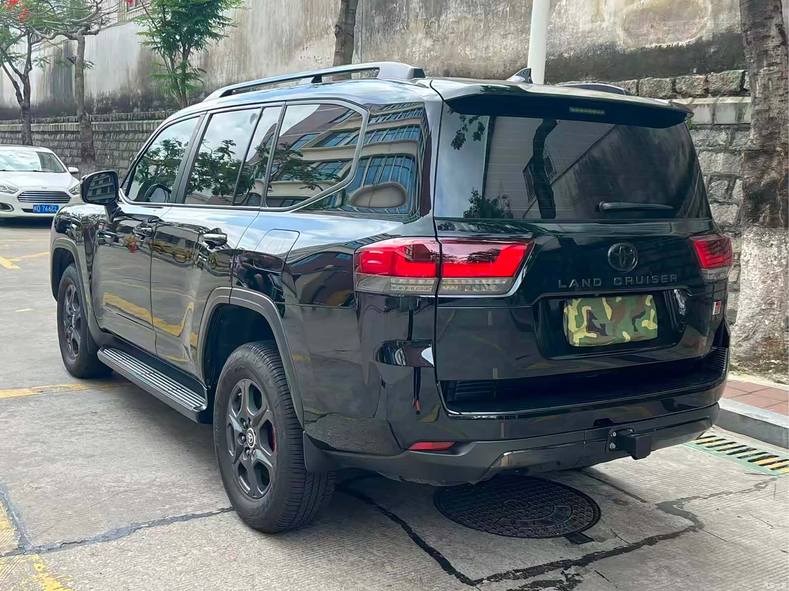 Toyota Land Cruiser, 2025 4