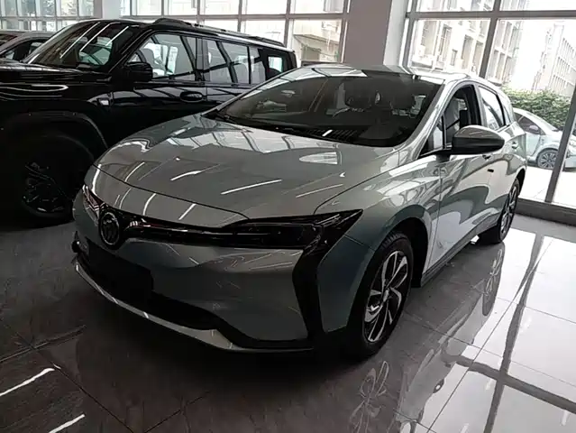 Buick WEY Blue 6 2026 — купить из Китая под заказ