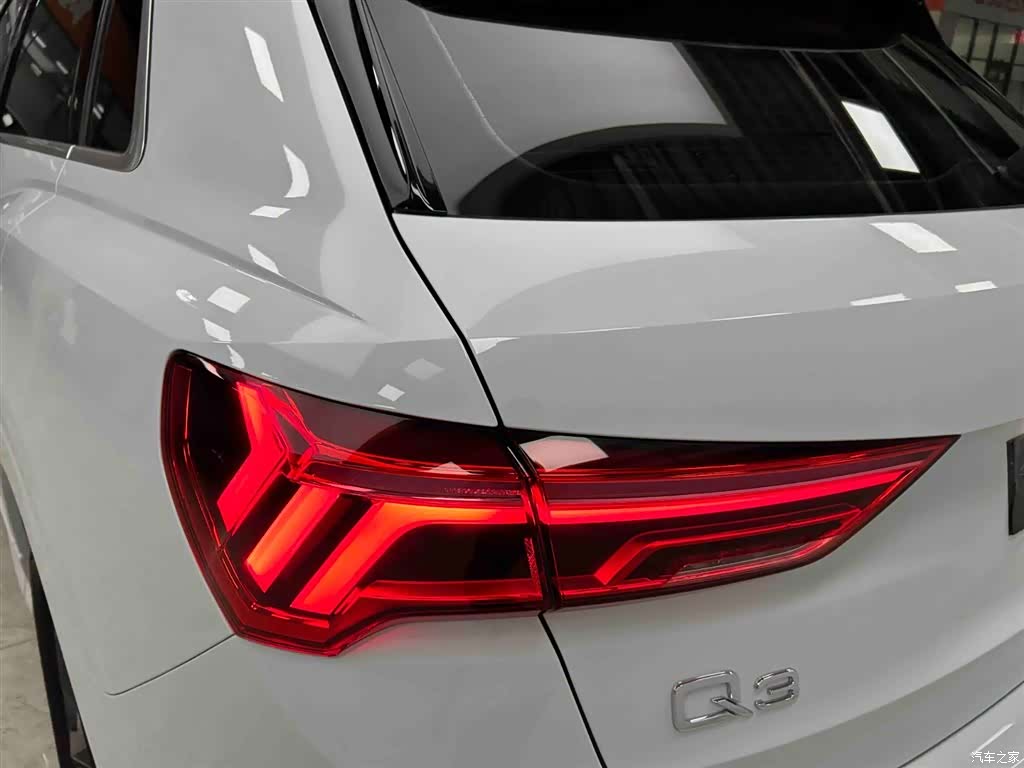 Audi Q3, 2022 19