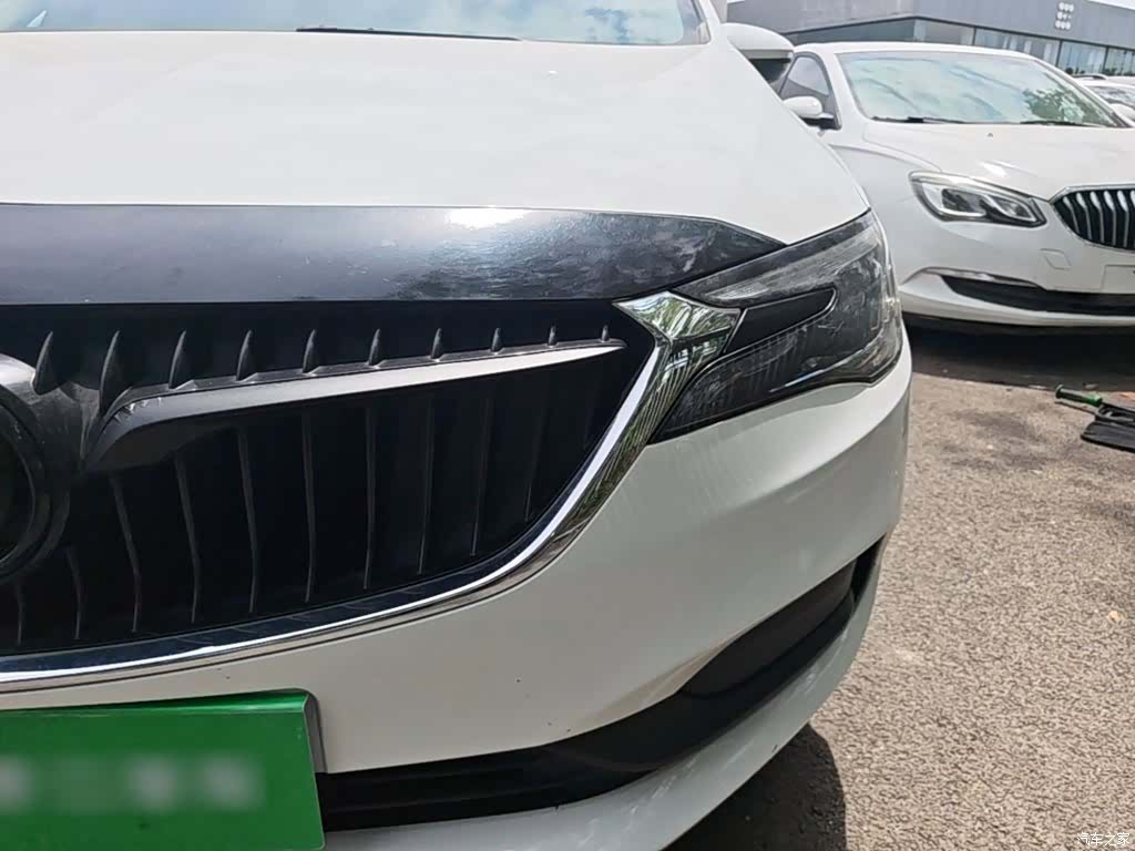 Buick GL6, 2021 24