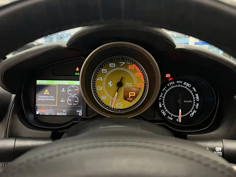 Ferrari California T