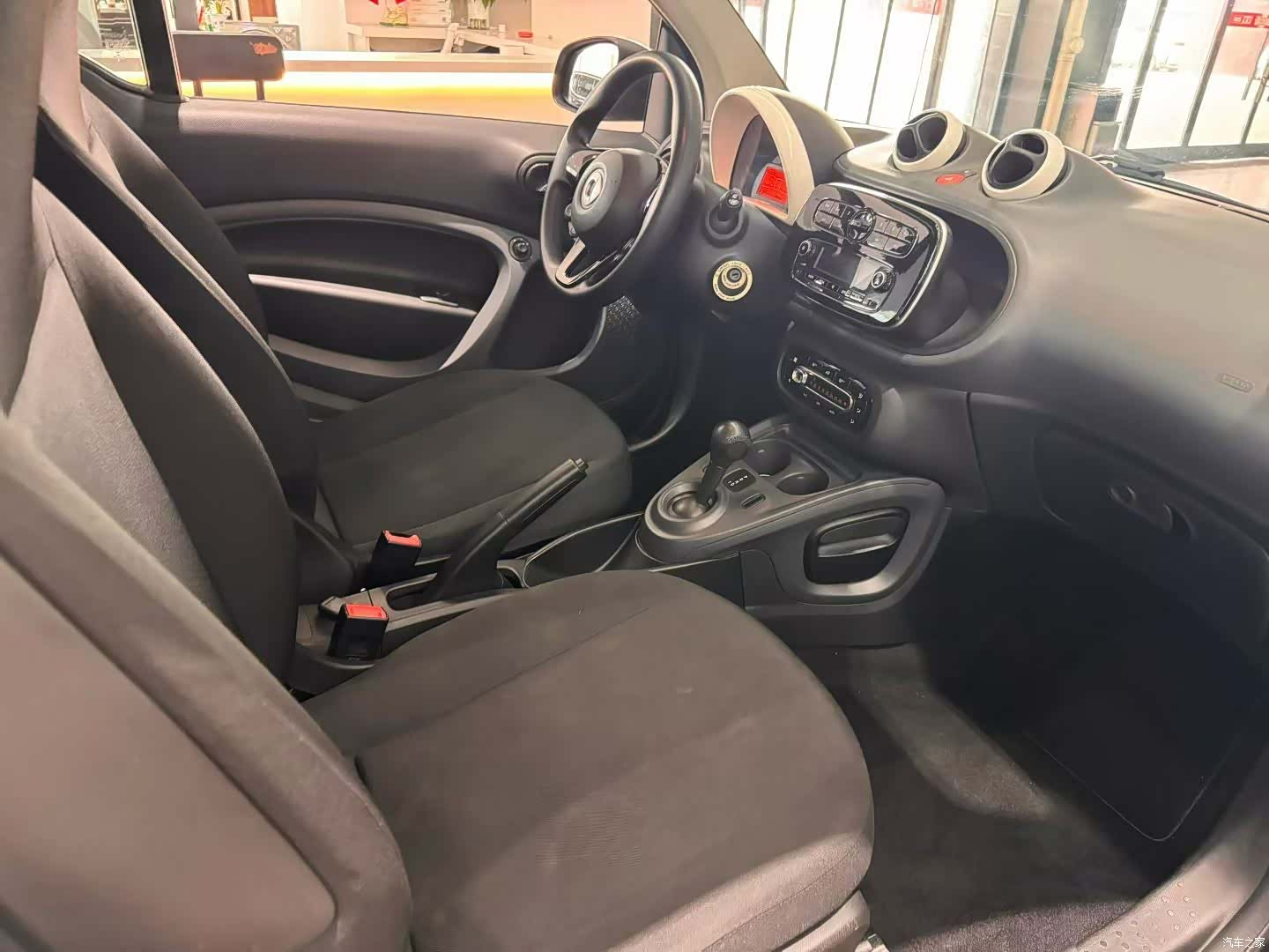 Smart Fortwo, 2018 9