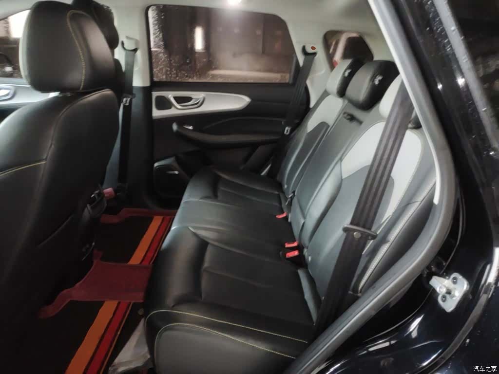 Roewe RX5, 2021 17