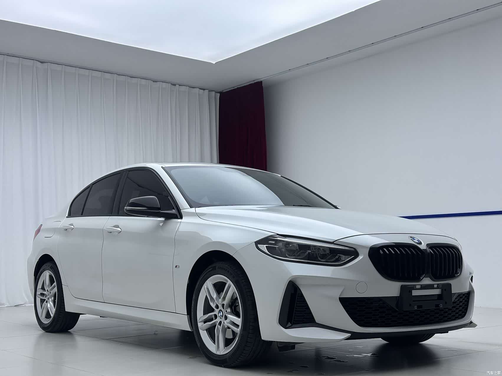 BMW 1 Series, 2022 3