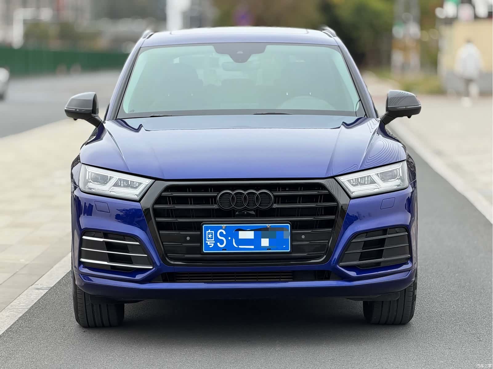 Audi Q5L, 2019 3