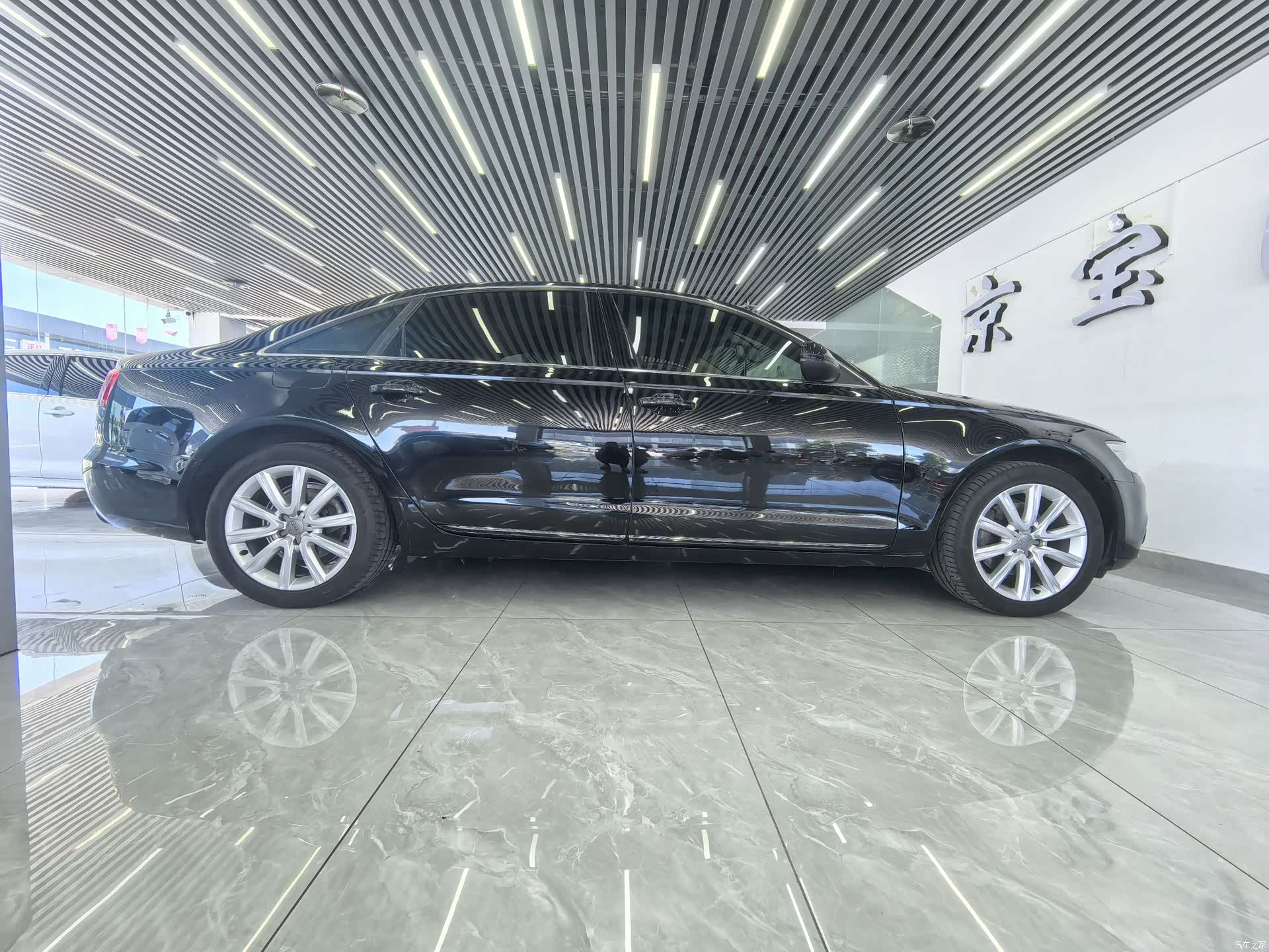 Audi A6L, 2013 17
