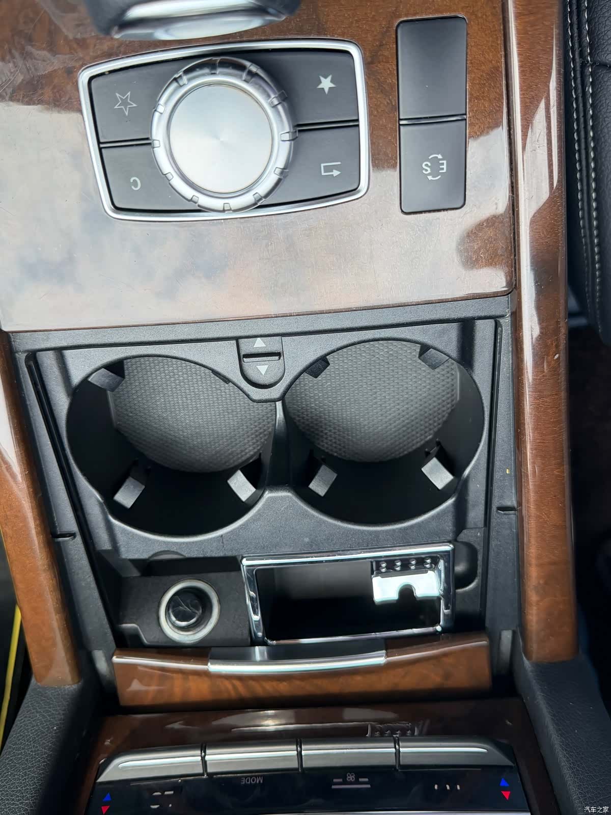 Mercedes-Benz E-Class, 2014 26