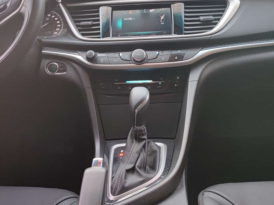 Buick Yinglang