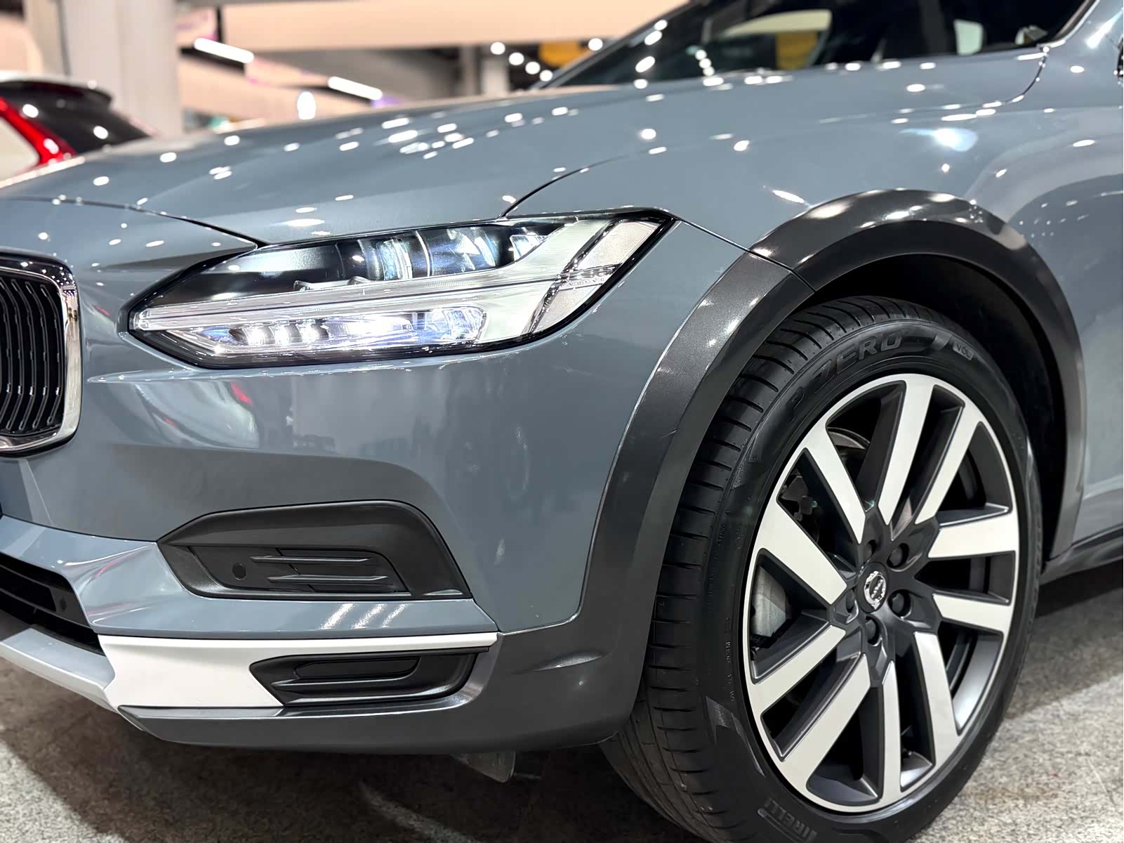 Volvo V90, 2022 13