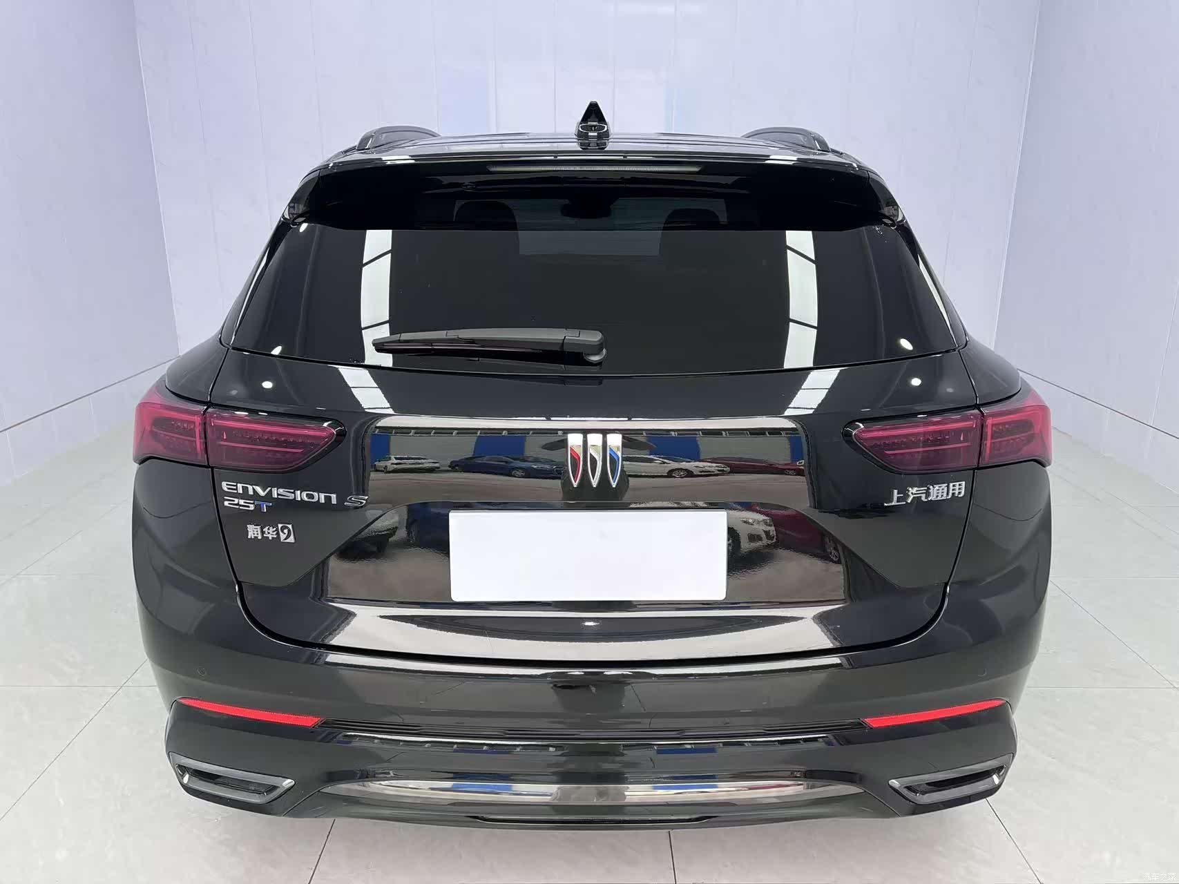 Buick Envision, 2025 4