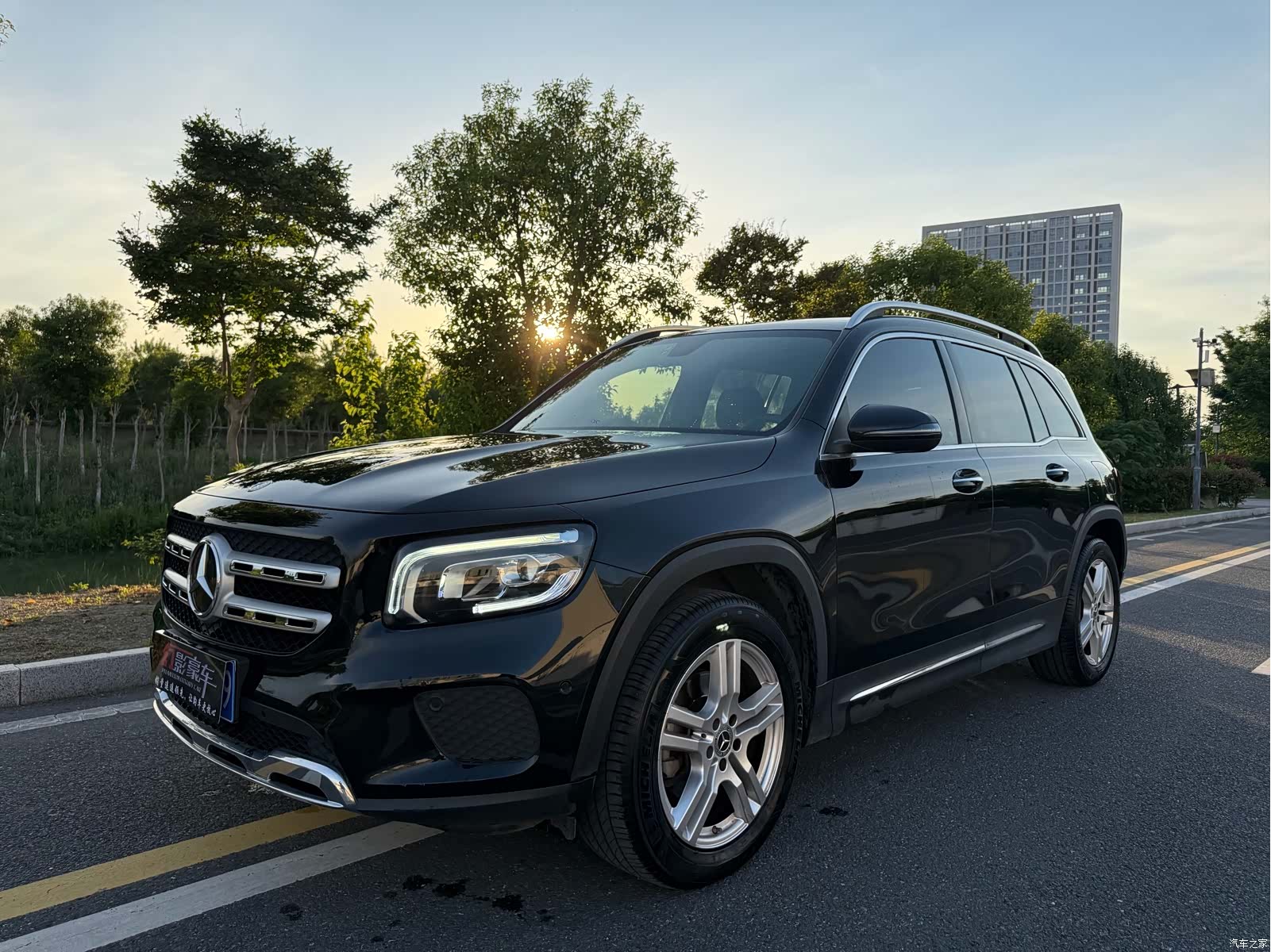 Mercedes-Benz GLB
