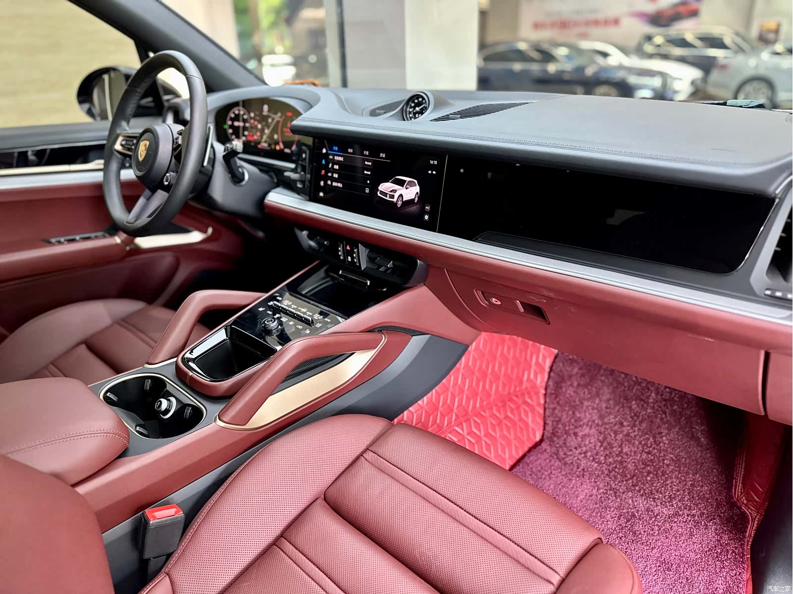 Porsche Cayenne, 2024 6