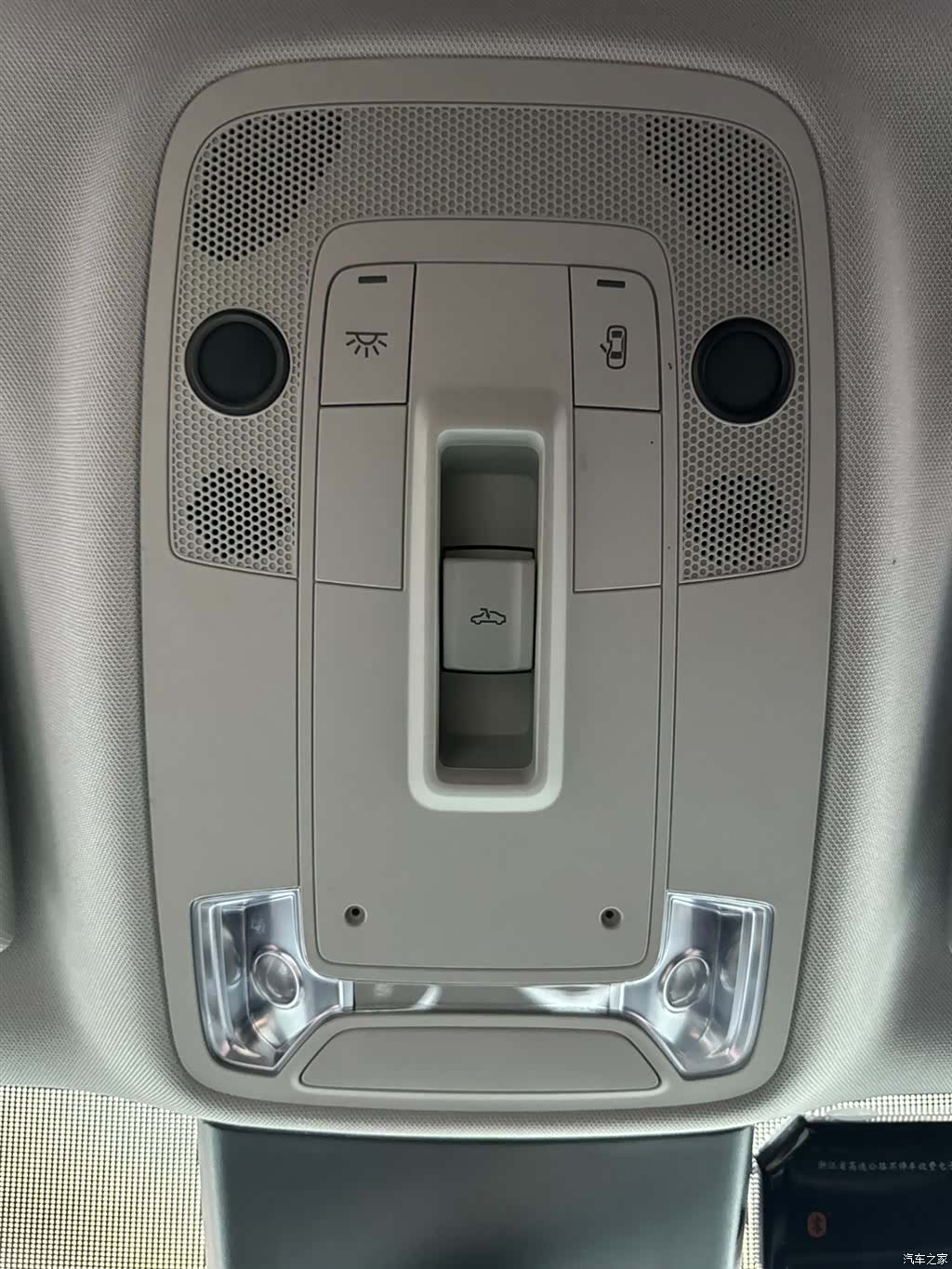 Audi Q2L, 2022 17