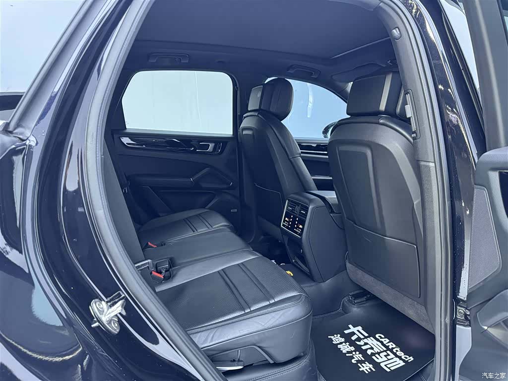 Porsche Cayenne, 2021 28
