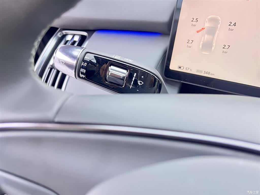 Xpeng P7, 2025 20