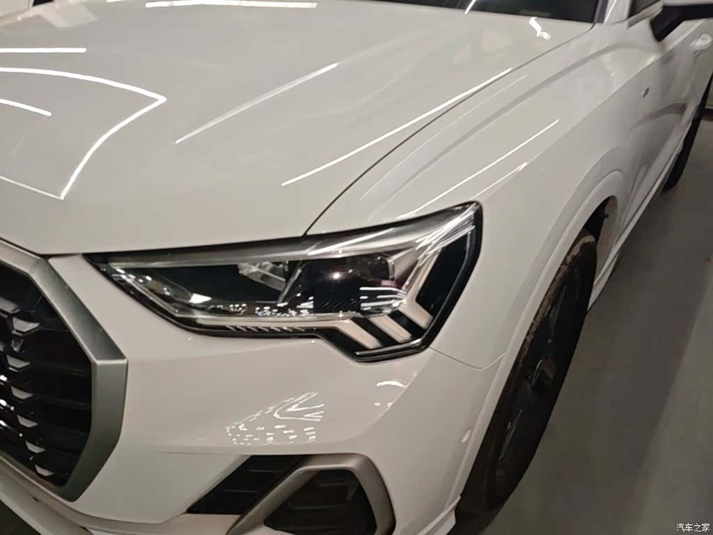 Audi Q3, 2021 24