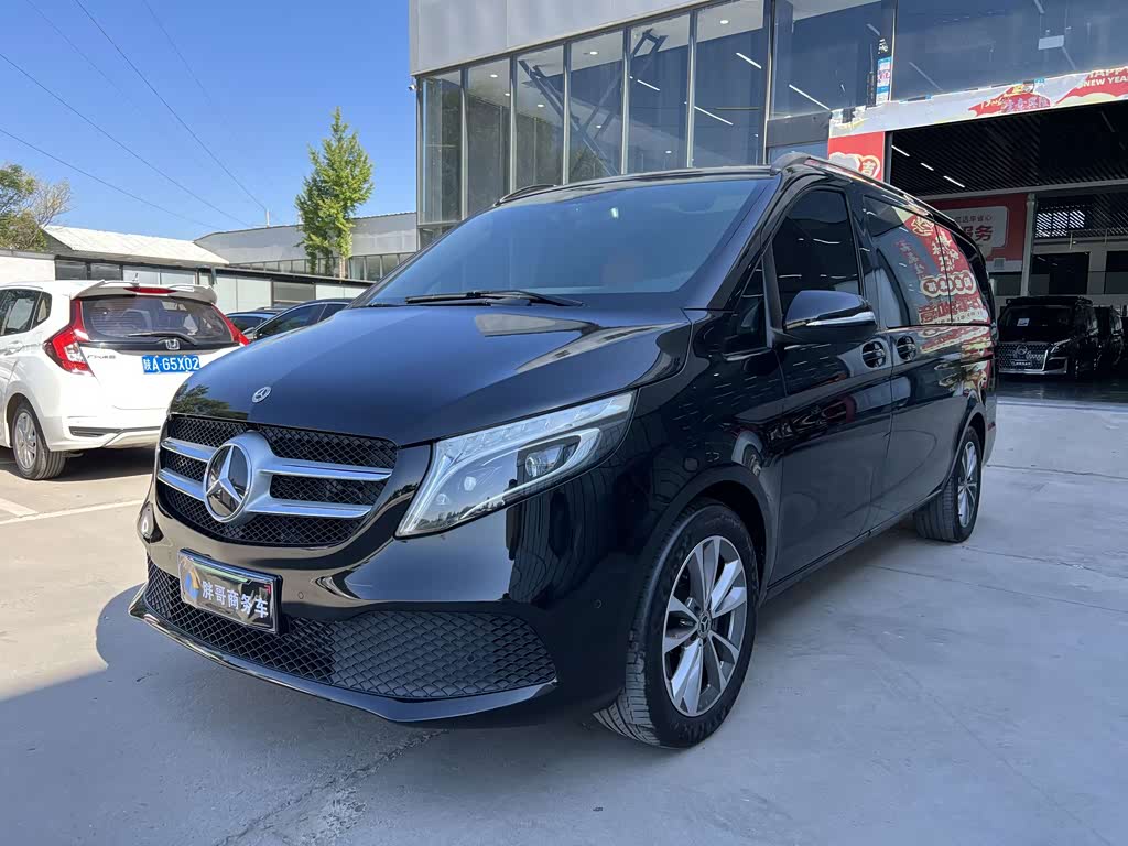 Mercedes-Benz V-Class