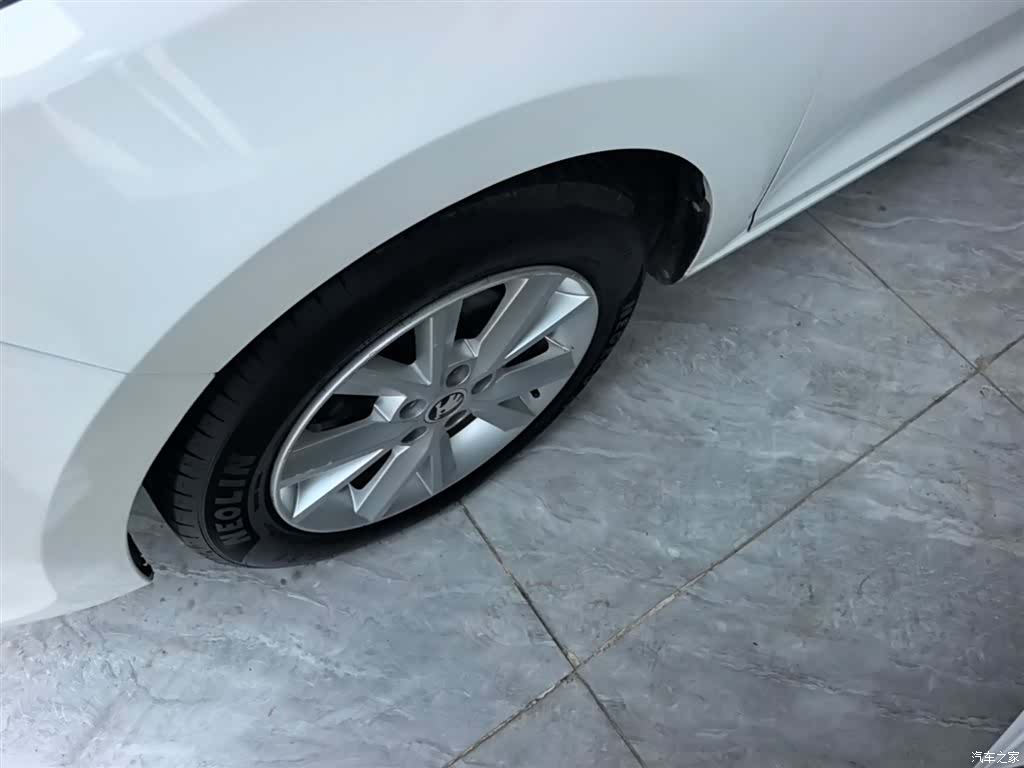 Skoda Rapid, 2017 23
