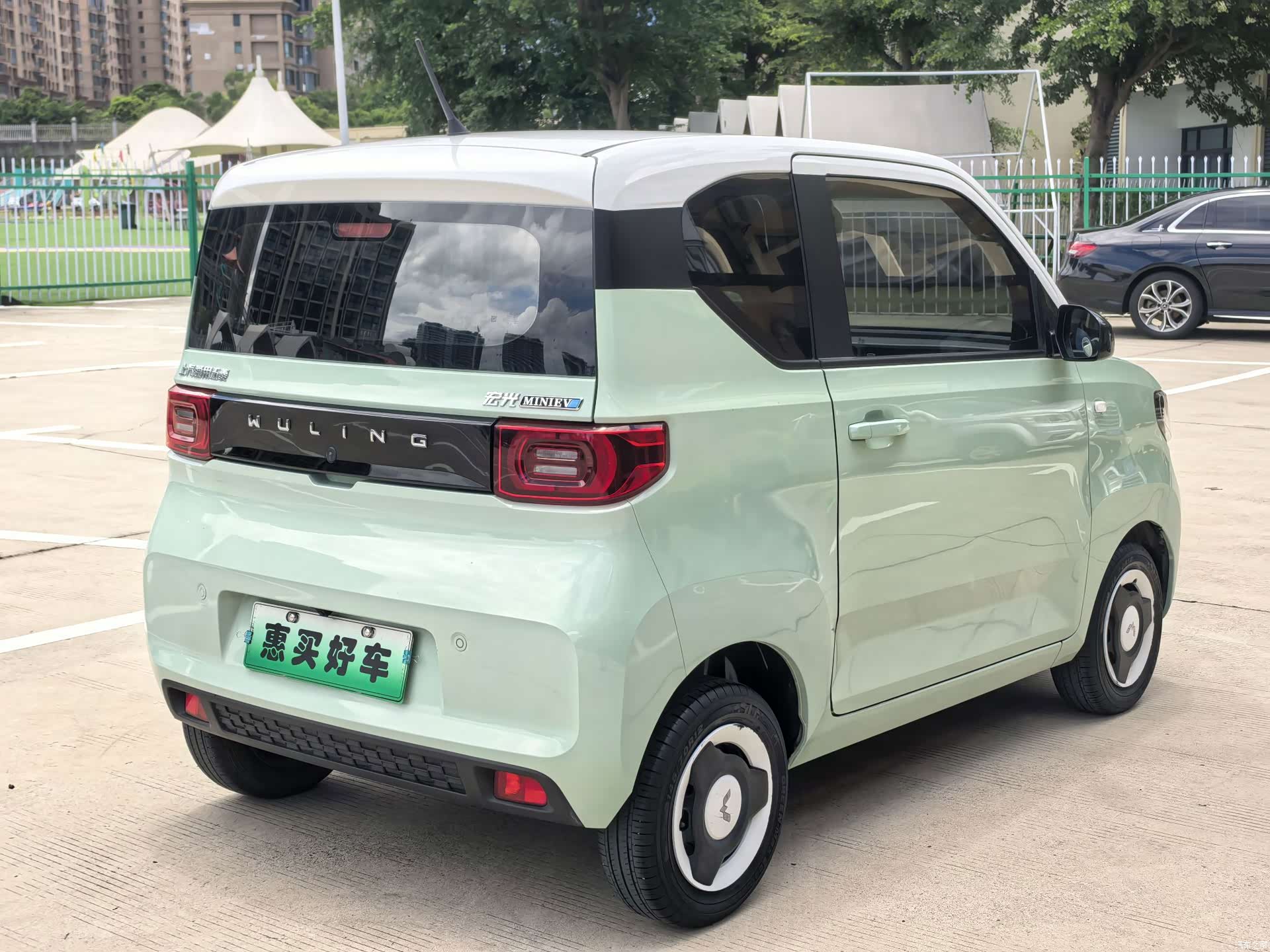 Wuling MINIEV, 2022 13