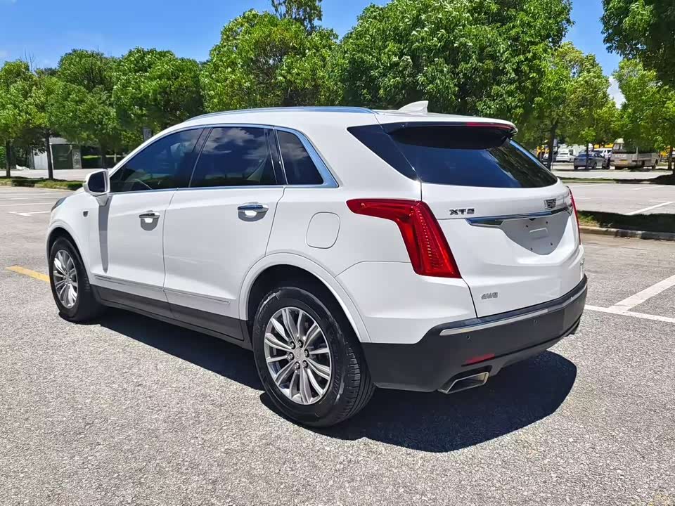 Cadillac XT5